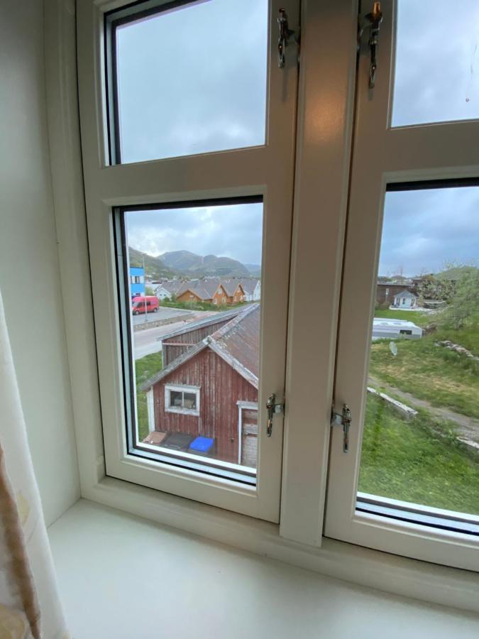 Nordlandshuset "Lottebakken", Ballstad In Lofoten Exterior foto